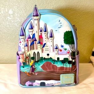 Loungefly Disney Princess Castle Slepping Beauty Backpackk